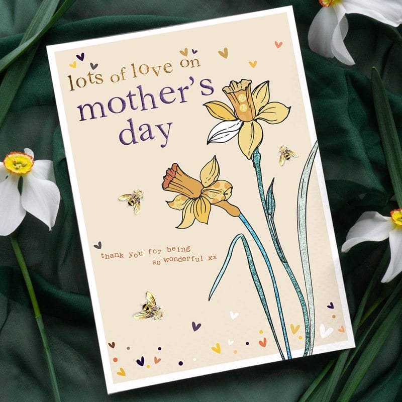 Cards Daffodil Lots of Love On Mother‘s Day Folded Greeting Card 5x7 / Set of 10