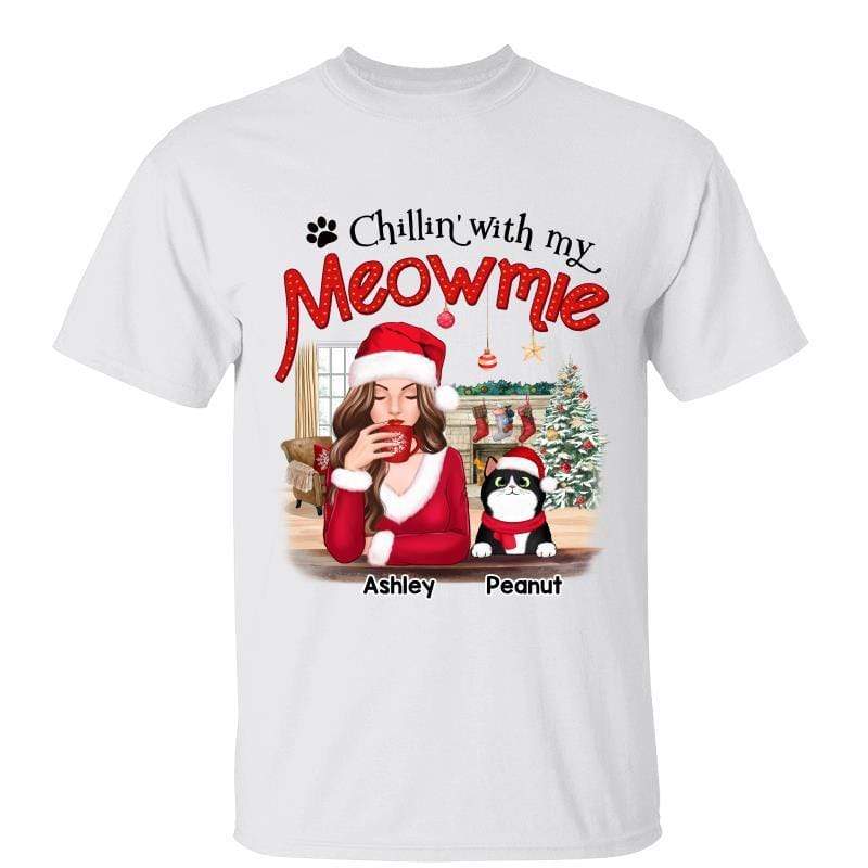T-Shirt Chillin‘ With Meowmies Cat Mom Personalized Shirt Classic Tee / White Classic Tee / S