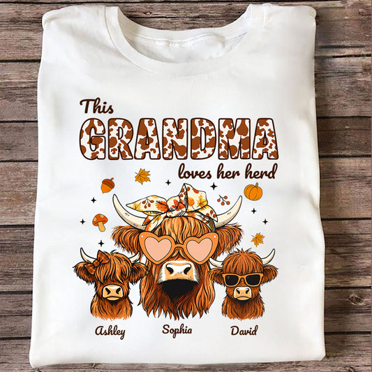 Fall Highland Cow Mom Grandma Personalized Sweatshirt, Cozy Fall Vibe Sweatshirt