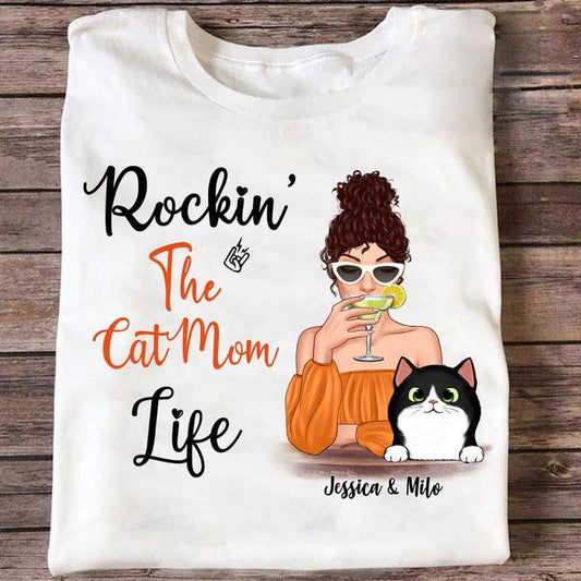 Apparel Rockin‘ Cat Mom Life Cocktail Girl Personalized Shirt Classic Tee / White Classic Tee / S
