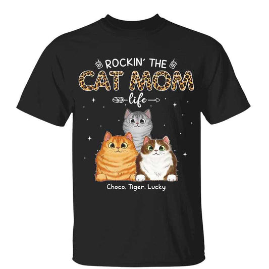T-Shirt Cat Mom Peeking Fluffy Cats Leopard Personalized Shirt Classic Tee / Black Classic Tee / S