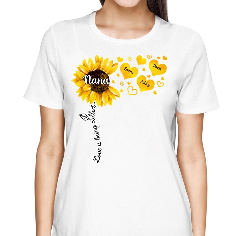 T-Shirt Grandma Sunflower Flying Hearts Personalized Shirt