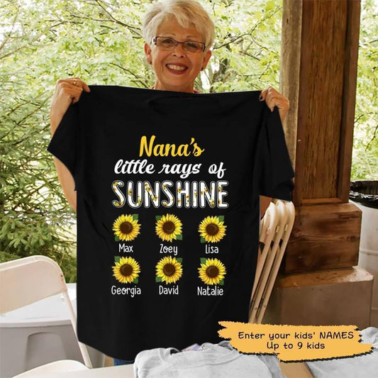 T-shirts Nana's Sunshine Sunflower Personalized Shirt Classic Tee / S / Black